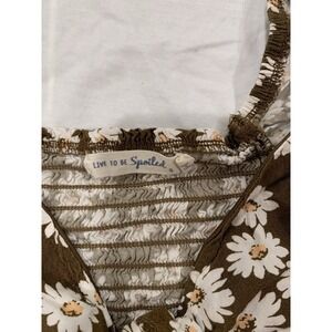 Live To Be Spoiled Daisy Crop Top S Brown Floral Smocked Puff Sleeve Cottagecore